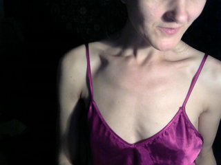 Live sex webcam photo for LorraineOSun #231072971