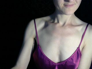 Live sex webcam photo for LorraineOSun #233139940