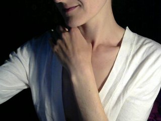 Live sex webcam photo for LorraineOSun #233171943