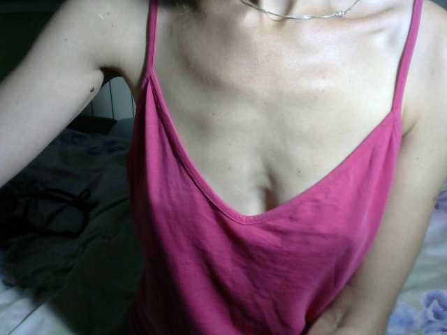 Live sex webcam photo for LorraineOSun #276007856