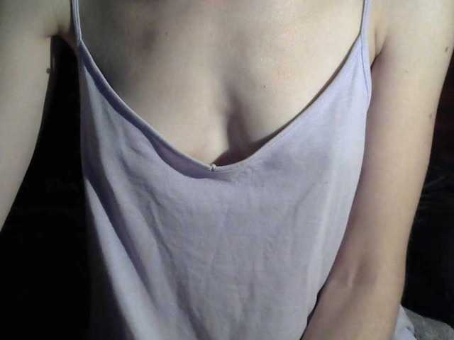 Live sex webcam photo for LorraineOSun #276315253