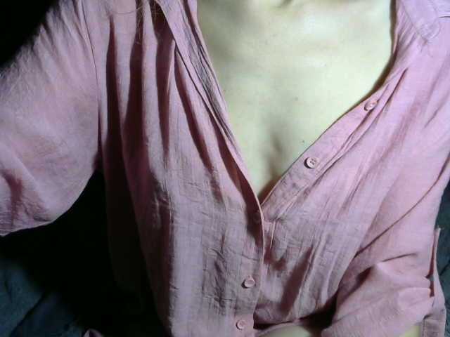 Live sex webcam photo for LorraineOSun #276984827