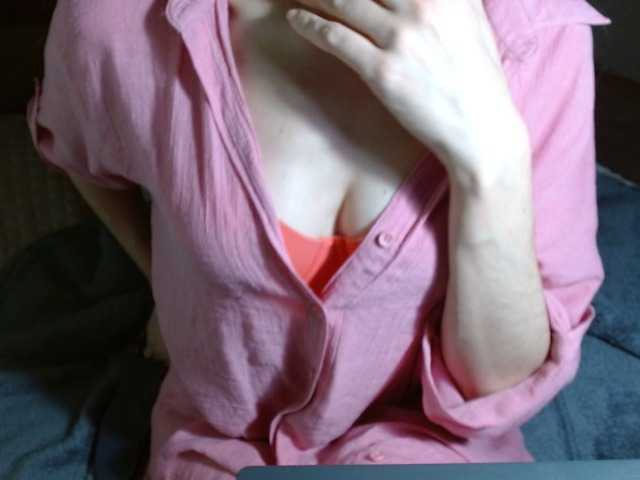 Live sex webcam photo for LorraineOSun #277391315