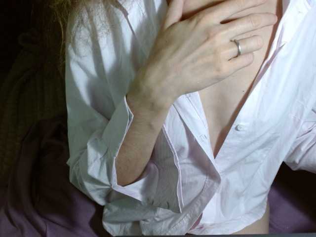 Live sex webcam photo for LorraineOSun #277458409
