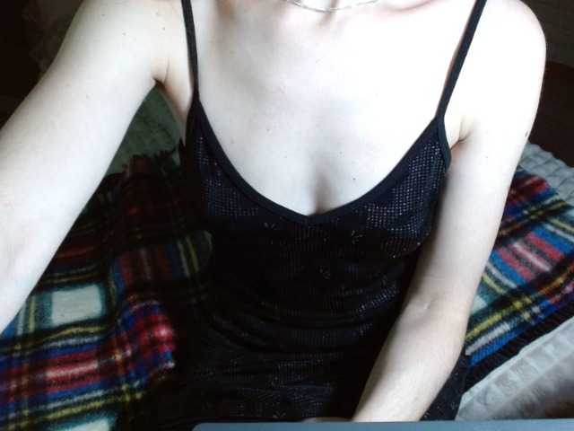 Live sex webcam photo for LorraineOSun #277578992