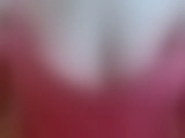 Live sex webcam photo for LorraineOSun #293996801