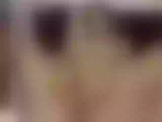 Live sex webcam photo for Lorrena01 #276555059