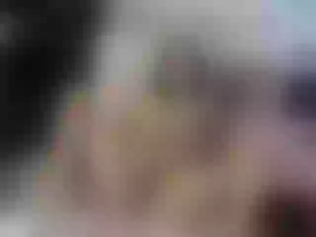 Live sex webcam photo for Lorrena01 #276584674