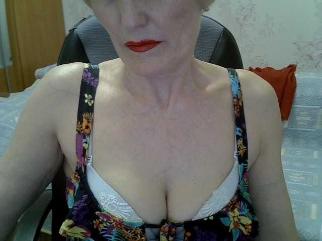 Live sex webcam photo for Lotus-11 #275466046