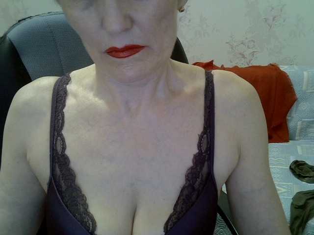 Live sex webcam photo for Lotus-11 #275569332