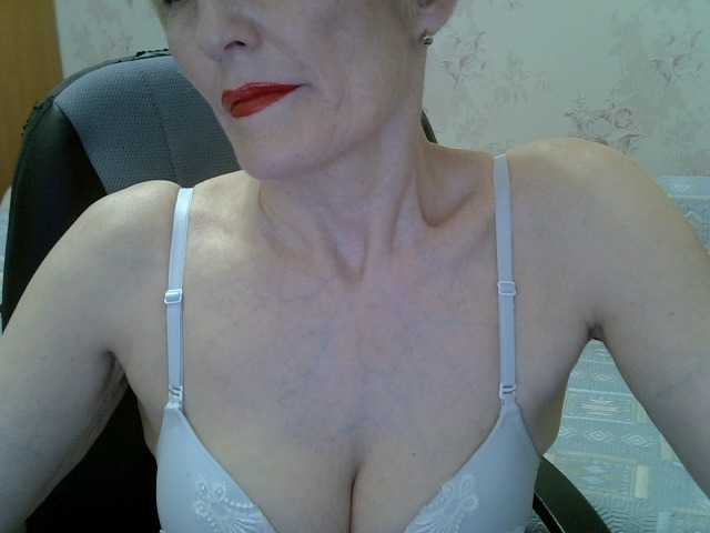 Live sex webcam photo for Lotus-11 #275657214