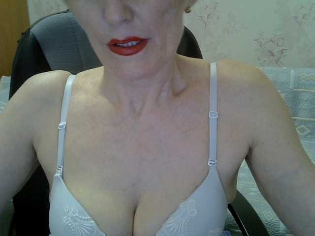 Live sex webcam photo for Lotus-11 #275671599