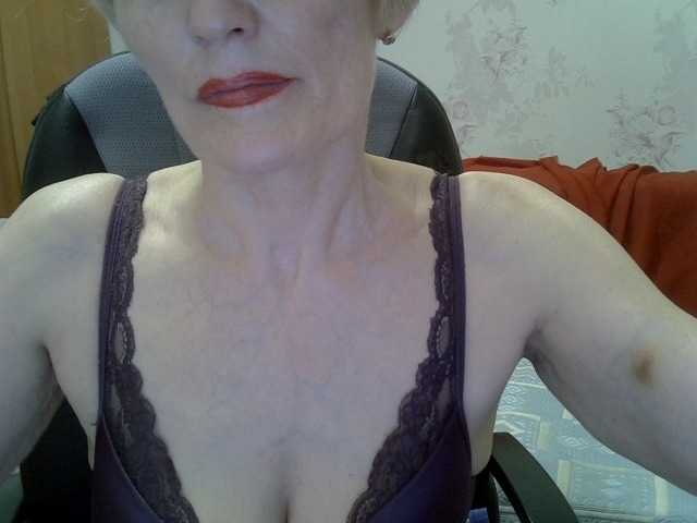 Live sex webcam photo for Lotus-11 #275736140