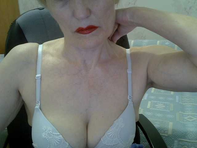 Live sex webcam photo for Lotus-11 #275864532