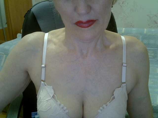 Live sex webcam photo for Lotus-11 #275959497