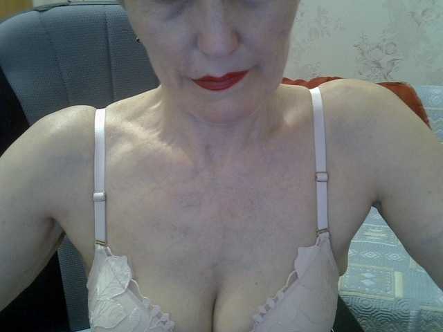 Live sex webcam photo for Lotus-11 #275968532