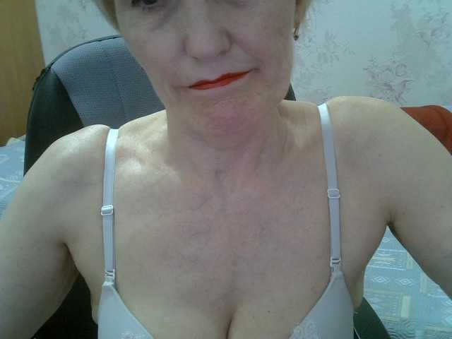 Live sex webcam photo for Lotus-11 #276105734