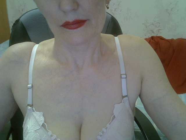 Live sex webcam photo for Lotus-11 #276360649