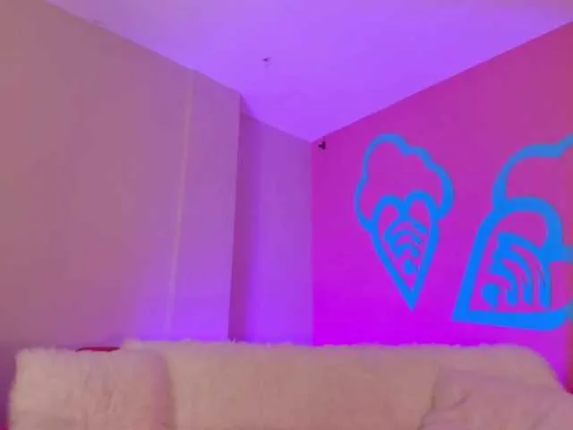 Live sex webcam photo for LourenRouge #274173707