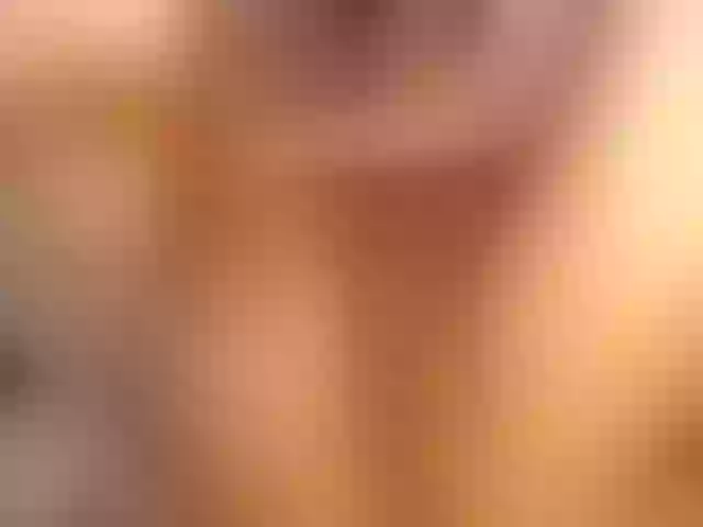 Live sex webcam photo for LousMiller #273147423