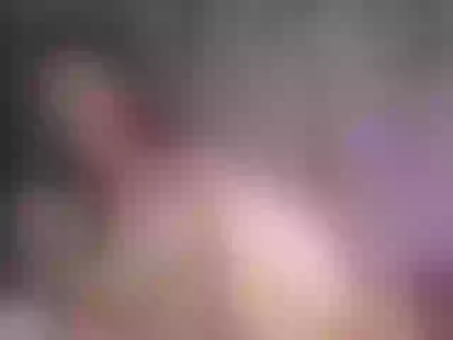 Live sex webcam photo for LousMiller #273277384