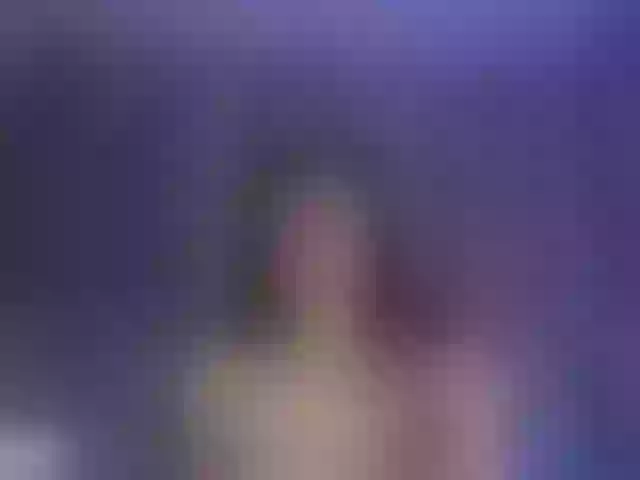 Live sex webcam photo for LousMiller #273478211