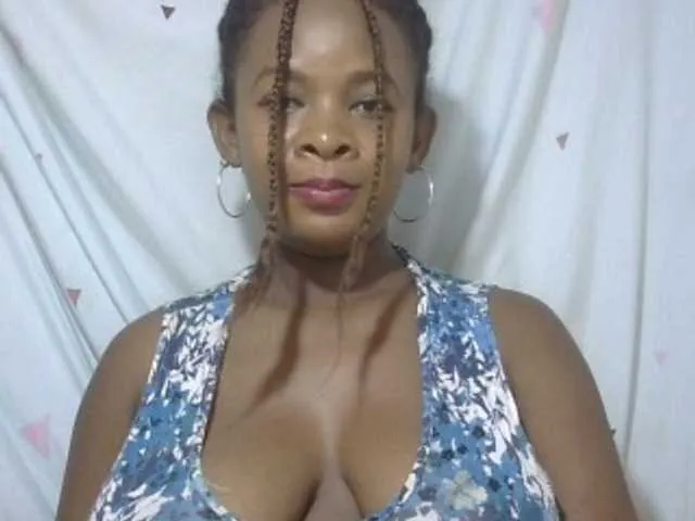 Live sex webcam photo for Love-Sexya #294119530