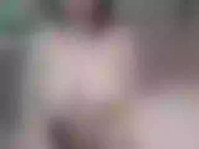 Live sex webcam photo for Love-bug15 #276292349