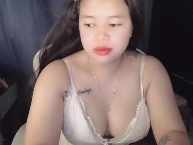 Live sex webcam photo for Love-x69x #293803879
