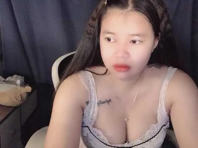 Live sex webcam photo for Love-x69x #293839226