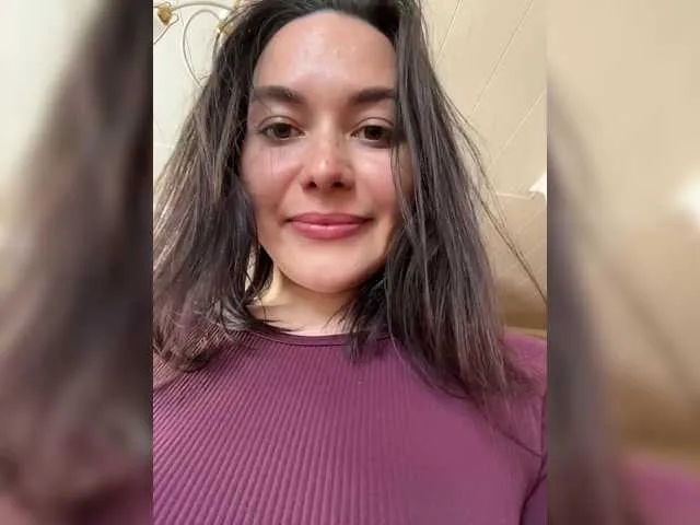 Live sex webcam photo for Love69me #291339622