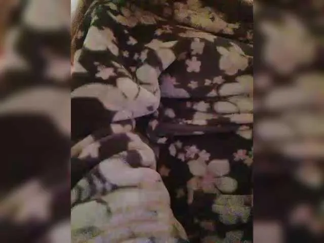 Live sex webcam photo for Love777love #290856116