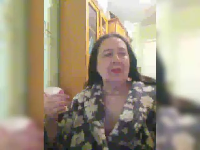 Live sex webcam photo for Love777love #291045893