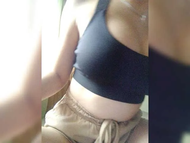 Live sex webcam photo for LoveAndSex24 #274042369
