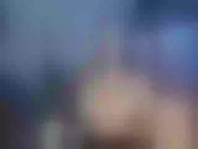 Live sex webcam photo for LoveAndSex24 #276739391