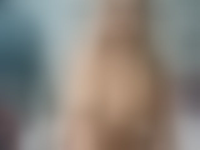Live sex webcam photo for LoveAndSex24 #294130544