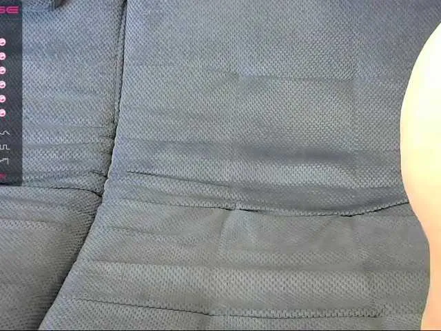 Live sex webcam photo for LoveAss55 #271949106