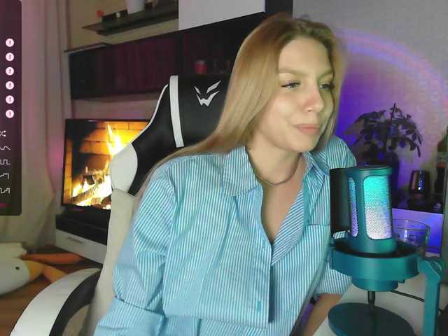 Live sex webcam photo for LoveFamilya #277772340