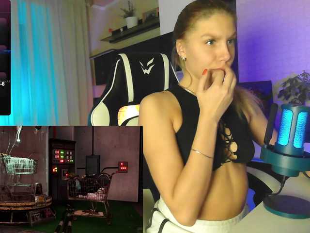 Live sex webcam photo for LoveFamilya #277800360