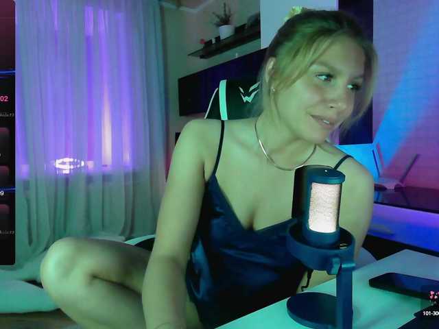 Live sex webcam photo for LoveFamilya #277908770