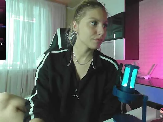 Live sex webcam photo for LoveFamilya #277950851