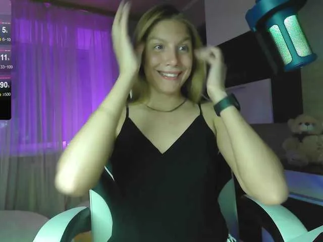 Live sex webcam photo for LoveFamilya #278051380