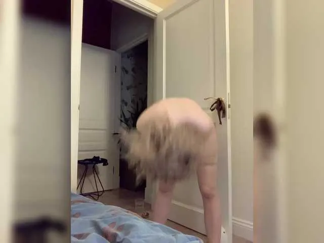 Live sex webcam photo for LoveLama #290918015