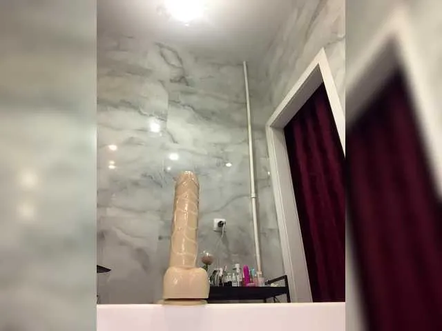 Live sex webcam photo for LoveLama #291094909