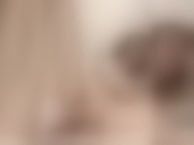 Live sex webcam photo for LoveLama #294124121