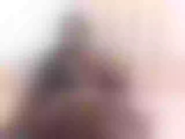 Live sex webcam photo for LoveLeeX #271963171