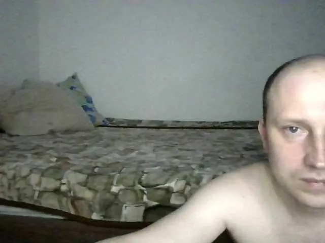 Live sex webcam photo for LoveMExxL #272954392