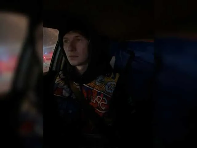 Live sex webcam photo for LoveMarkusik #276985074