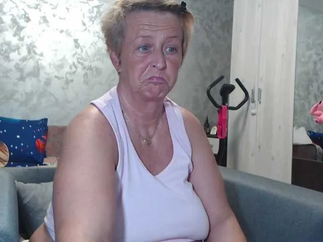 Live sex webcam photo for LovePinkLilli #291113685