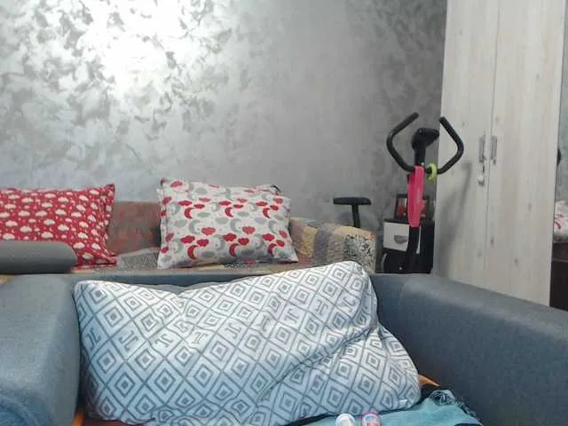 Live sex webcam photo for LovePinkLilli #291496381